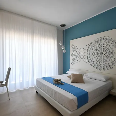 Lungomare 4*